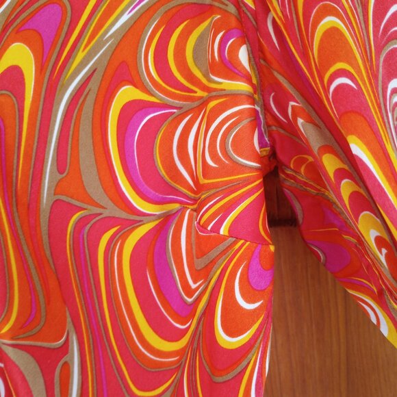 groovy silk top - Picture 6 of 16